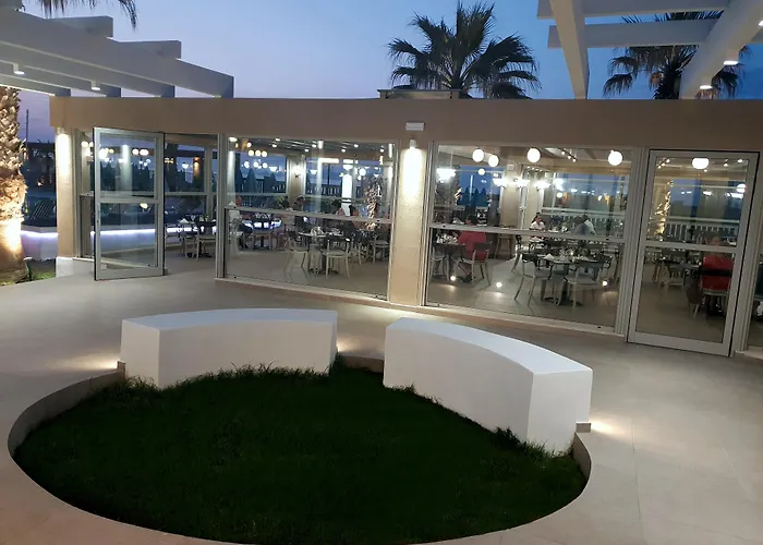 Stella Blue Seaside Resort Hersonissos (Crete)