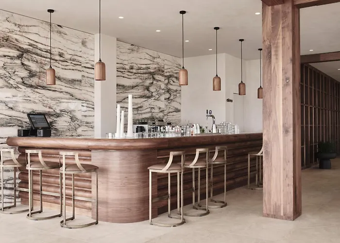 Stella Blue Seaside 4* הרסוניסוס